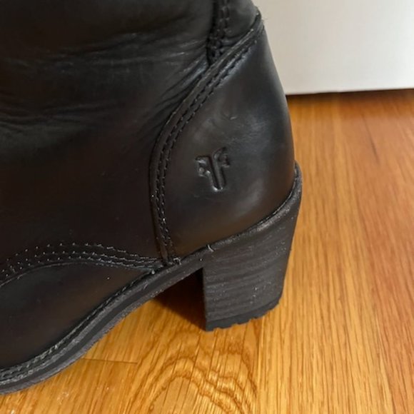 Frye Lace Up Tall Black Leather Combat Boots - 5.5 - Picture 5 of 12